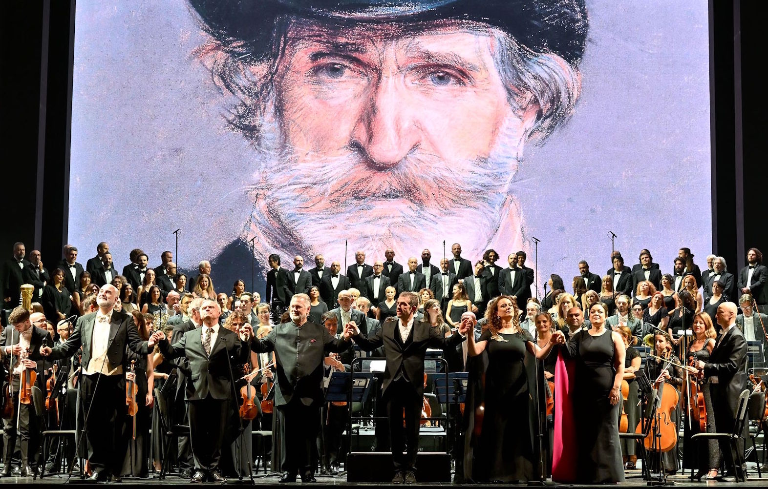 O.M.Wellber, dir. - con E.Buratto, G.Kunde, M.Pertusi, G.Margaine - Coro Teatro Regio di Parma - Filarmonica Toscanini - (Parma, Teatro Regio - Festival Verdi 2023)
